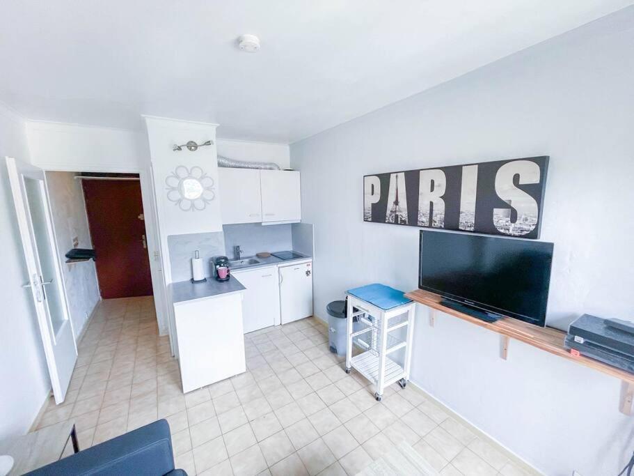 Studio Entierement Renove Клюз Экстерьер фото